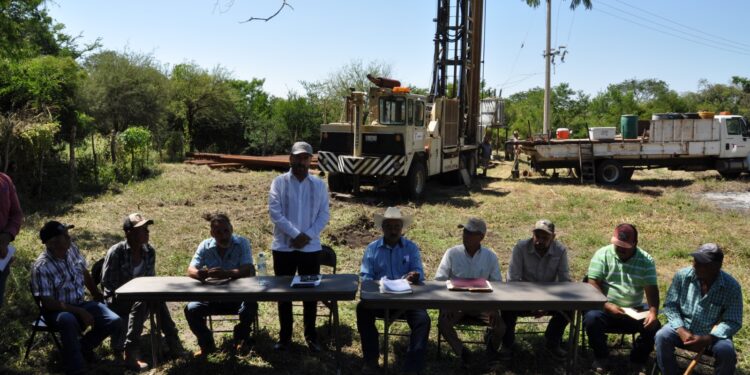 Con trabajos de rehabilitación y profundización de pozo de agua, beneficia SRH a Tula