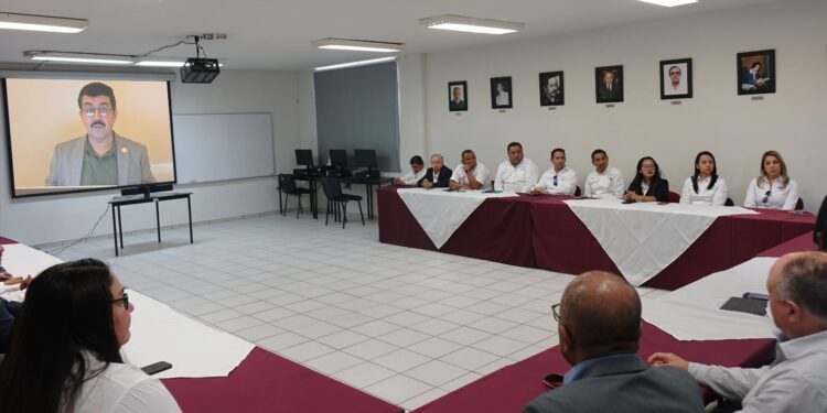 Fortalece la UAT procesos para evaluar y acreditar la calidad de sus programas educativos