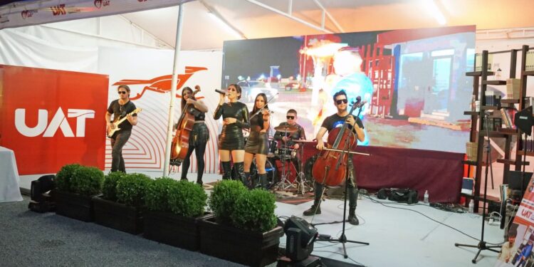 Grupos artísticos de la UAT destacan en la Feria Tamaulipas 2024