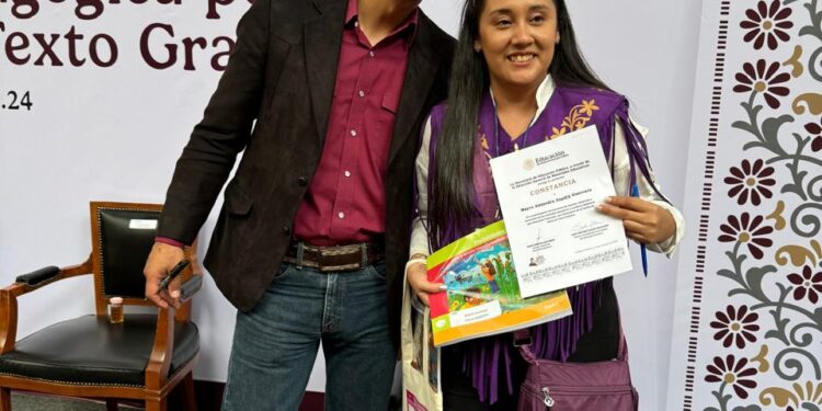 Reconoce SEP a maestras tamaulipecas