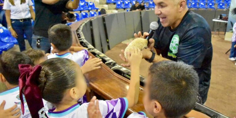 Promueven en alumnos de primaria respeto a la vida silvestre en Feria Tamaulipas 2024