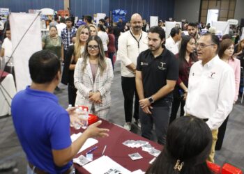 Más de mil personas asistieron a la Feria del Empleo Reynosa 2024 organizada por la Secretaría del Trabajo