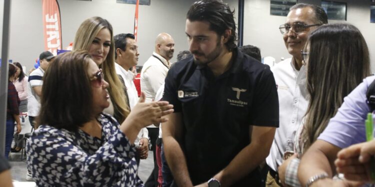Más de mil personas asistieron a la Feria del Empleo Reynosa 2024 organizada por la Secretaría del Trabajo