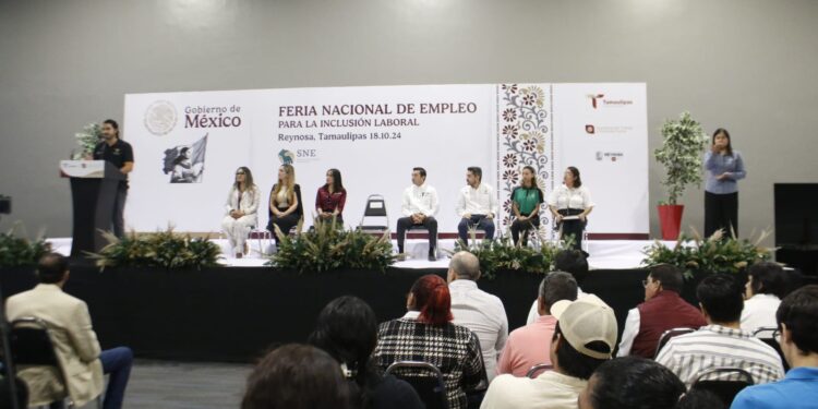 Más de mil personas asistieron a la Feria del Empleo Reynosa 2024 organizada por la Secretaría del Trabajo