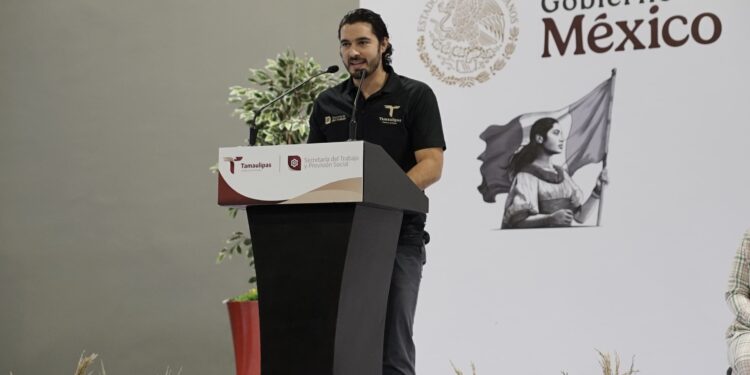 Más de mil personas asistieron a la Feria del Empleo Reynosa 2024 organizada por la Secretaría del Trabajo