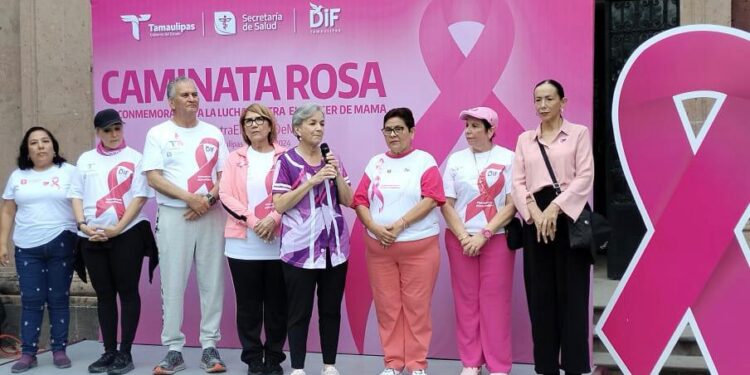 Conmemoran Día Internacional contra el Cáncer de Mama con «Caminata Rosa»