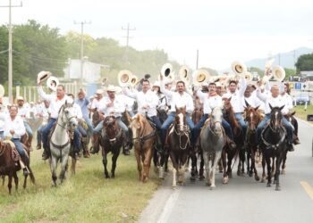 Encabeza el rector Dámaso Anaya aniversarios de facultades de la UAT