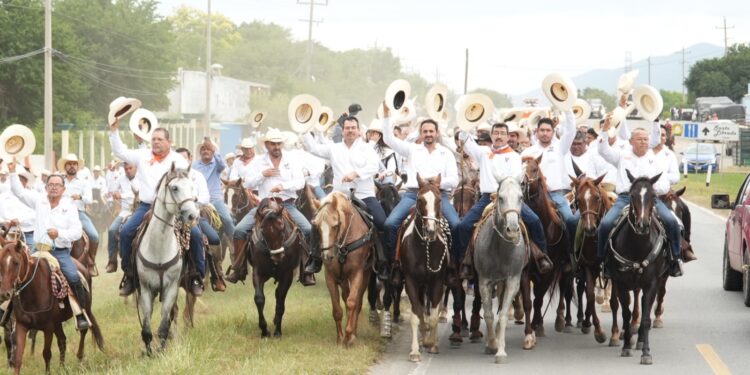 Encabeza el rector Dámaso Anaya aniversarios de facultades de la UAT