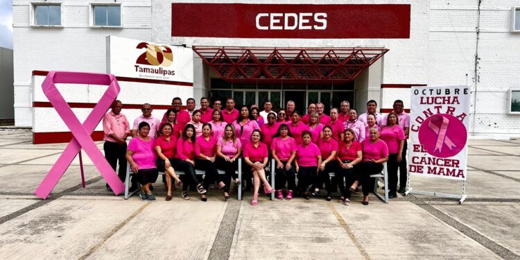 Reciben mujeres de CEDES pláticas y programas preventivos contra el cáncer de mama