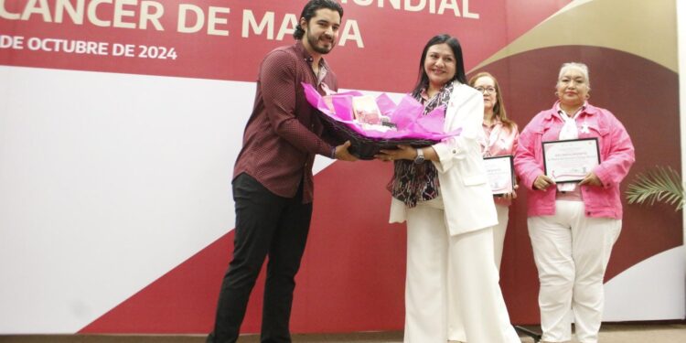 Conmemora Secretaría del Trabajo Día Internacional de la Lucha contra el Cáncer de Mama