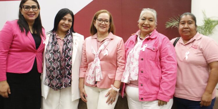 Conmemora Secretaría del Trabajo Día Internacional de la Lucha contra el Cáncer de Mama