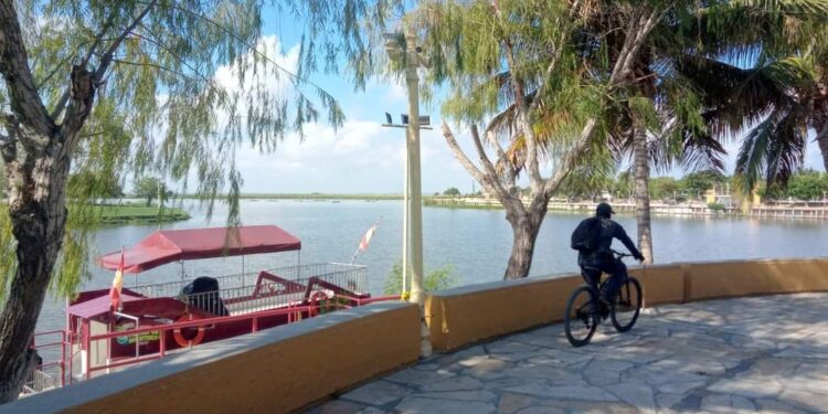 Brinda agrupamiento ciclista de la Guardia Estatal vigilancia en zonas peatonales, comerciales y turísticas