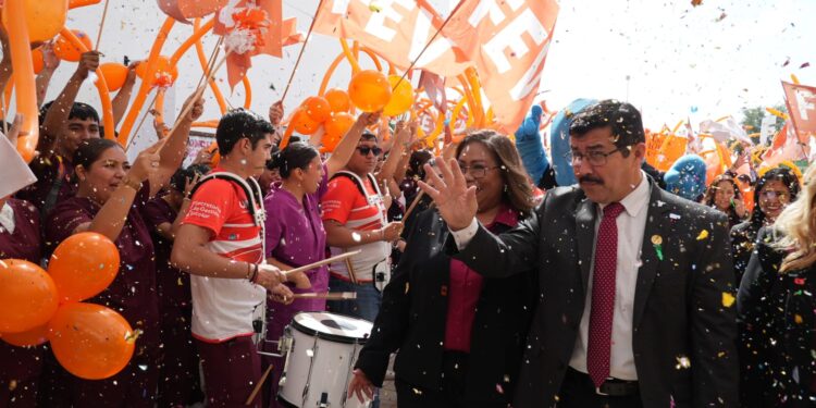 La UAT es referente en la formación de profesionales de la enfermería: rector