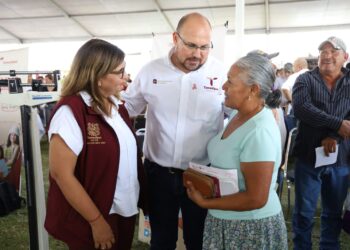 Acercaron servicios y asesorías gratuitas en la brigada “Transformando Familias” en San Fernando