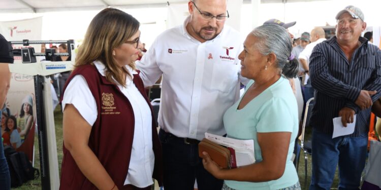 Acercaron servicios y asesorías gratuitas en la brigada “Transformando Familias” en San Fernando