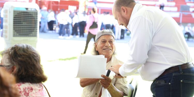 Acercaron servicios y asesorías gratuitas en la brigada “Transformando Familias” en San Fernando