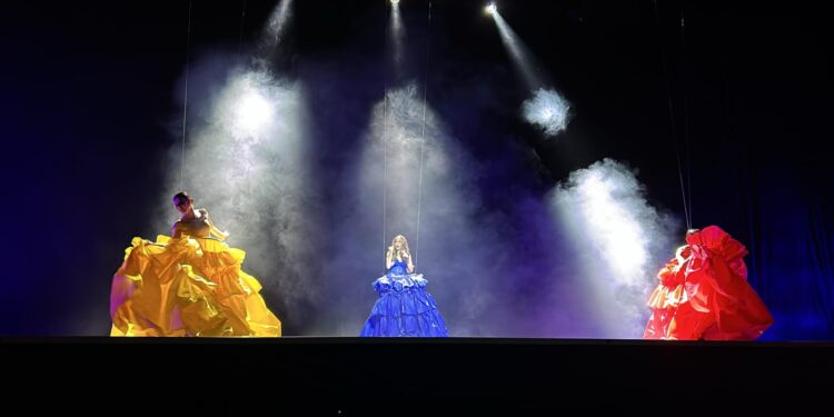 Llega cultura colombiana al teatro Amalia en Festival en la Costa del Seno Mexicano