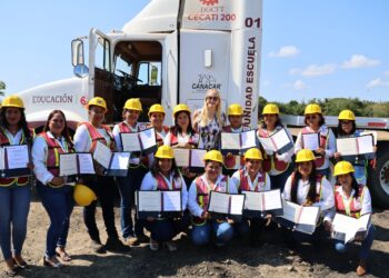 Clausuran Programa Mujeres 4×4 y firman convenio Punto Rosa en Altamira