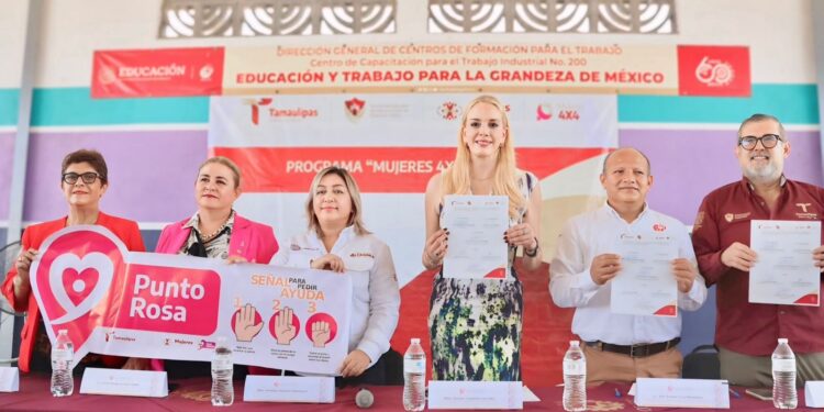 Clausuran Programa Mujeres 4×4 y firman convenio Punto Rosa en Altamira