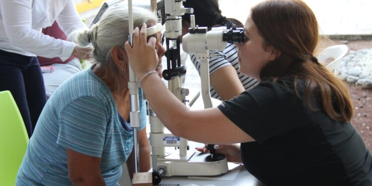 Realiza la UAT brigada comunitaria en el CBTIS 24 de Ciudad Victoria