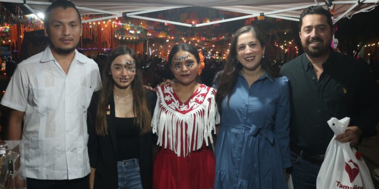 Tradiciones tamaulipecas representadas en Festival “Cempasúchil” en celebración del Ðía de Muertos en N.L.
