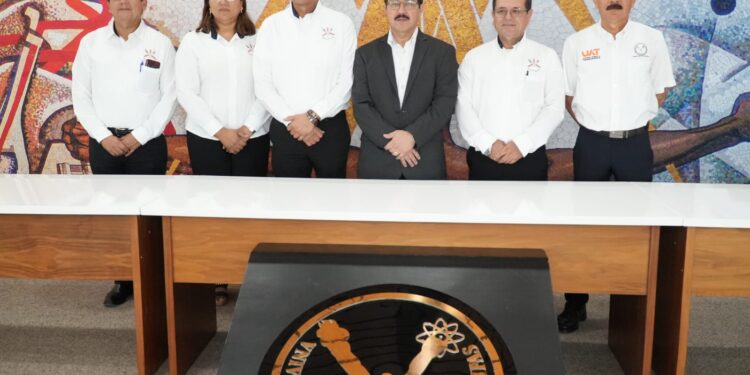 La UAT y su sindicato académico fortalecen acuerdos laborales