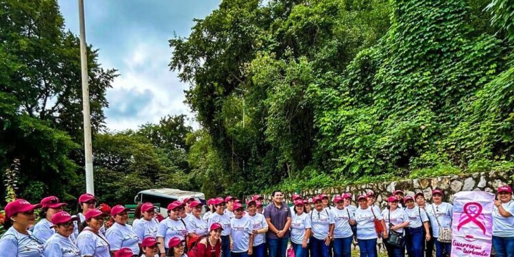 Disfrutan más de 800 personas turismo social de Sectur y DIF Tamaulipas