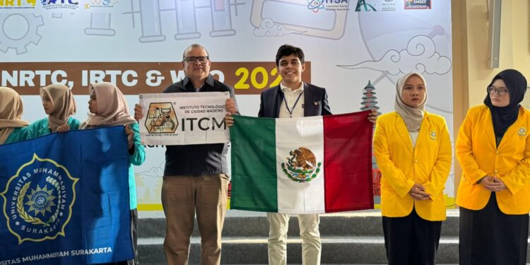Gana tamaulipeco medalla de oro en Feria Internacional de Ciencia e Invención