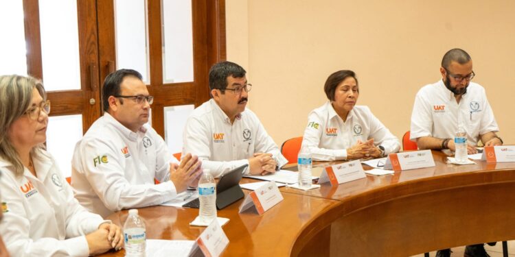 Fortalece la UAT la calidad educativa de Ingeniería en Telemática