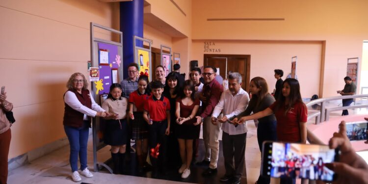 Premian a ganadores de la Segunda Edición del Concurso «Cómic 911: Lo Recuerdo, Lo Uso, Lo Cuido»