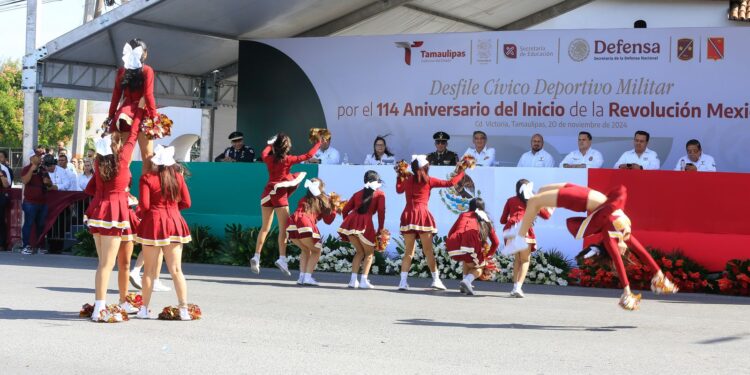 Encabeza Américo Villarreal desfile por el 114 Aniversario del Inicio de la Revolución Mexicana