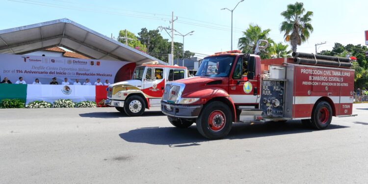 Encabeza Américo Villarreal desfile por el 114 Aniversario del Inicio de la Revolución Mexicana