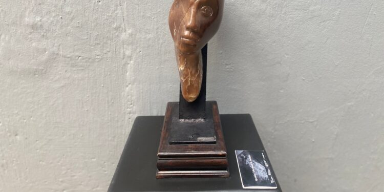 Expone José de la Paz, 50 años de obra escultórica en el Museo Tamux