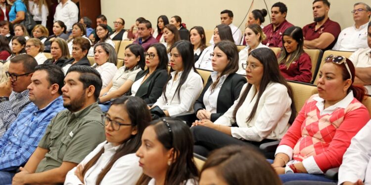 Firma Gobierno de Tamaulipas convenio con IEXE Universidad