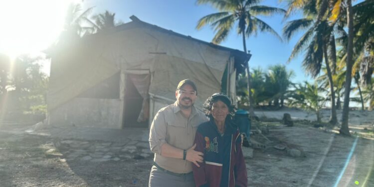 Arranca el programa Transformando con Energía; construirán casa a Doña Chofi