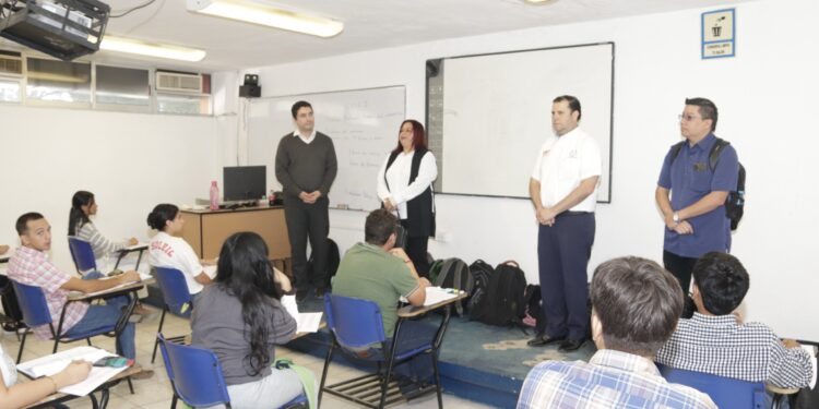Presentan en la UAT examen de ingreso para el ciclo 2025-1