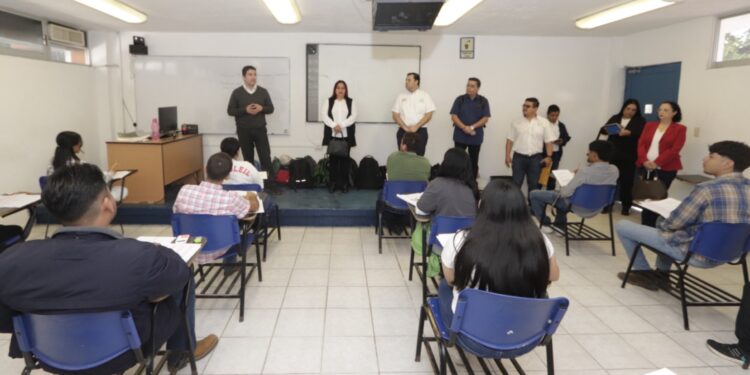 Presentan en la UAT examen de ingreso para el ciclo 2025-1