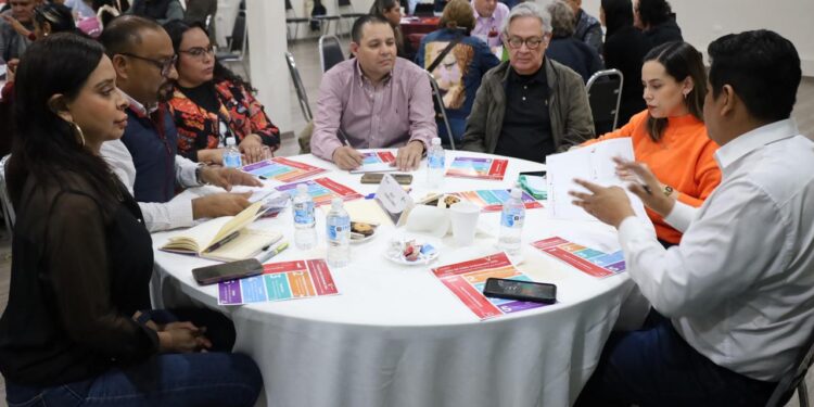Concluyen foros de consulta ciudadana para elaborar PMD