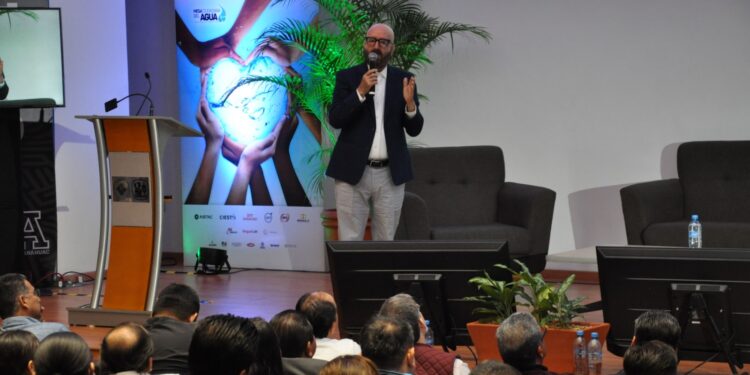 Participa secretario de Recursos Hidráulicos en 1er Foro Metropolitano del Agua 2024