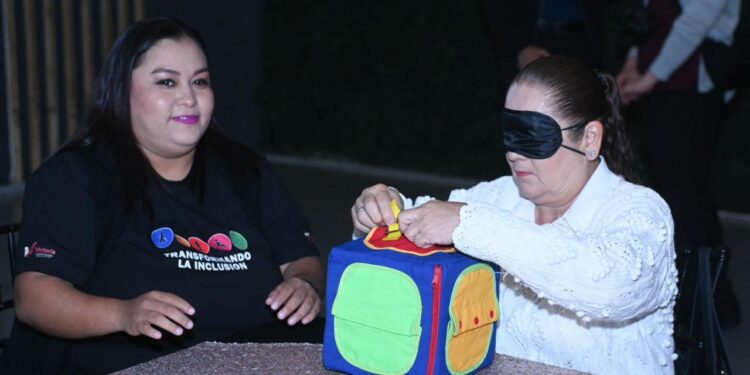 Convoca Lucy de Gattás a promover la inclusión de personas con discapacidad