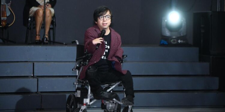 Convoca Lucy de Gattás a promover la inclusión de personas con discapacidad