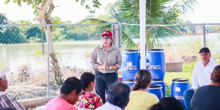 Entrega SEBIEN dispositivos de filtración de agua en Altamira