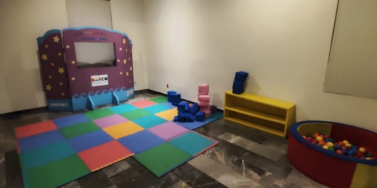 Viene “BARCO” con nuevo espacio de sala de lectura y eventos navideños