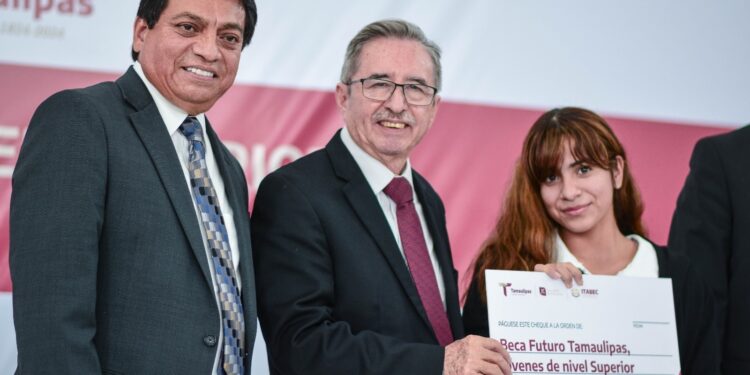 Impulsa Beca Futuro Tamaulipas la educación superior en Nuevo Laredo