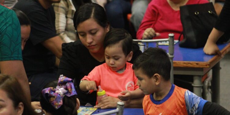Niños y niñas de Copa UAT disfrutan de divertida posada navideña