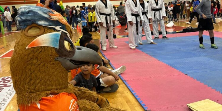 Niños y niñas de Copa UAT disfrutan de divertida posada navideña