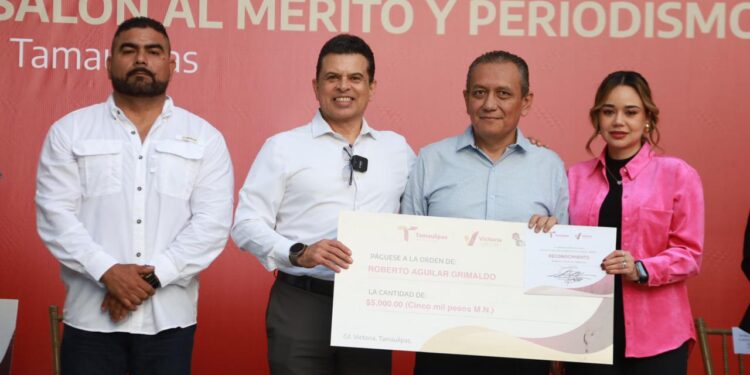 Premia Lalo Gattás a lo mejor del deporte y periodismo victorense