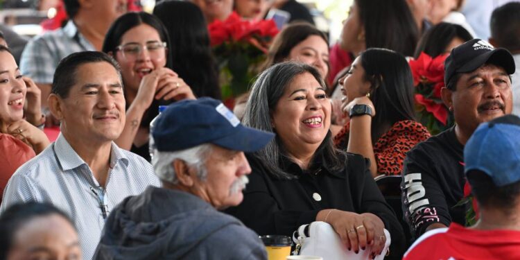 Celebra DIF Victoria fiestas decembrinas