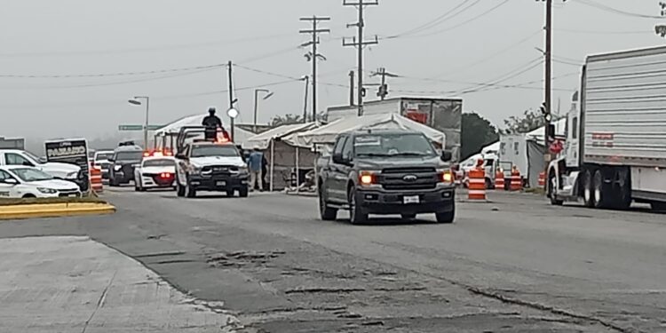 Guardia Estatal brinda seguridad a caravana de paisanos