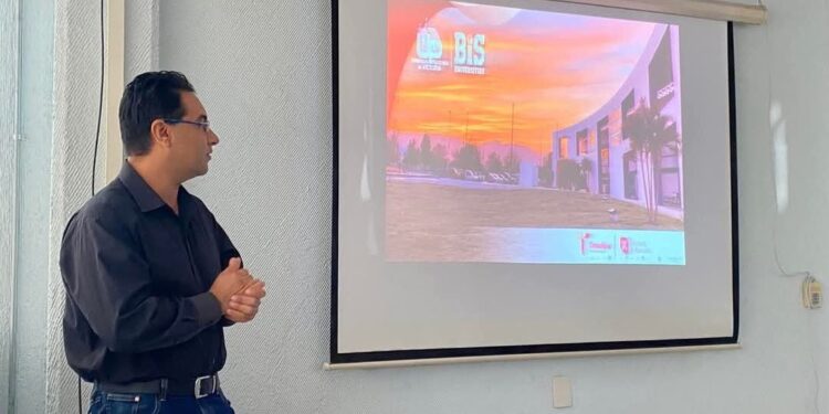 Presenta profesor de la Universidad Politécnica de Victoria ponencia sobre la Neuro Evolución de la Inteligencia Artificial